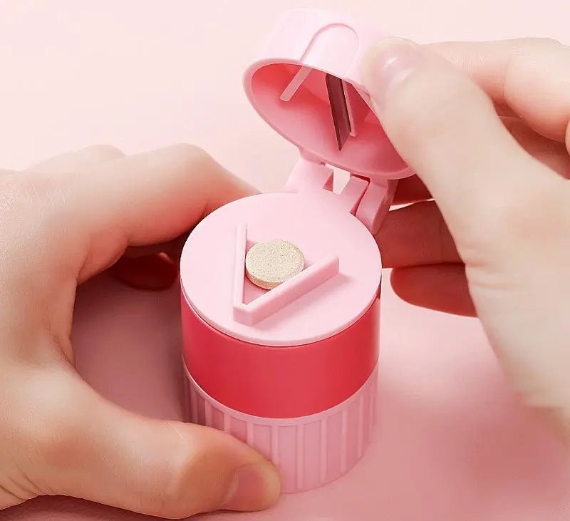 Tablet Grinder Powder Pill Cutter 3 in 1 Portable Medicine Splitter...